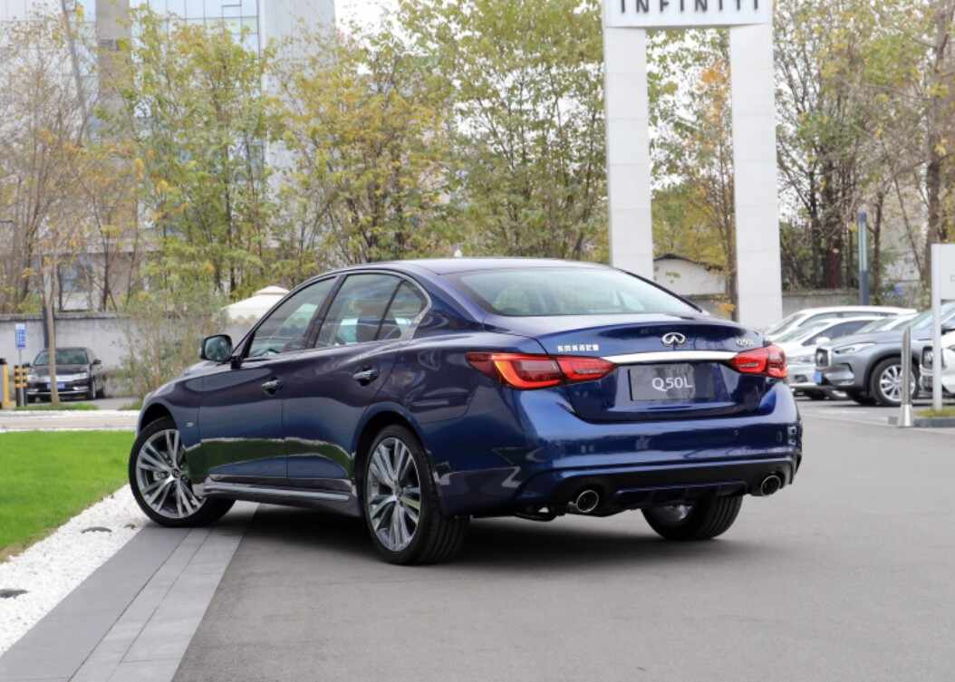 英菲尼迪Q50L